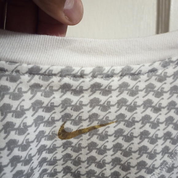 Nike lebron lion tee - Picture 6 of 6